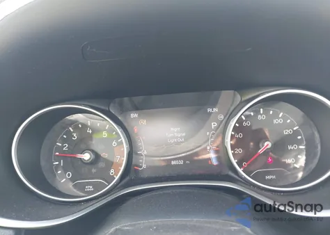 2019 Jeep Compass Latitude Fwd from USA, damaged, VIN 3C4NJCBB9KT614313